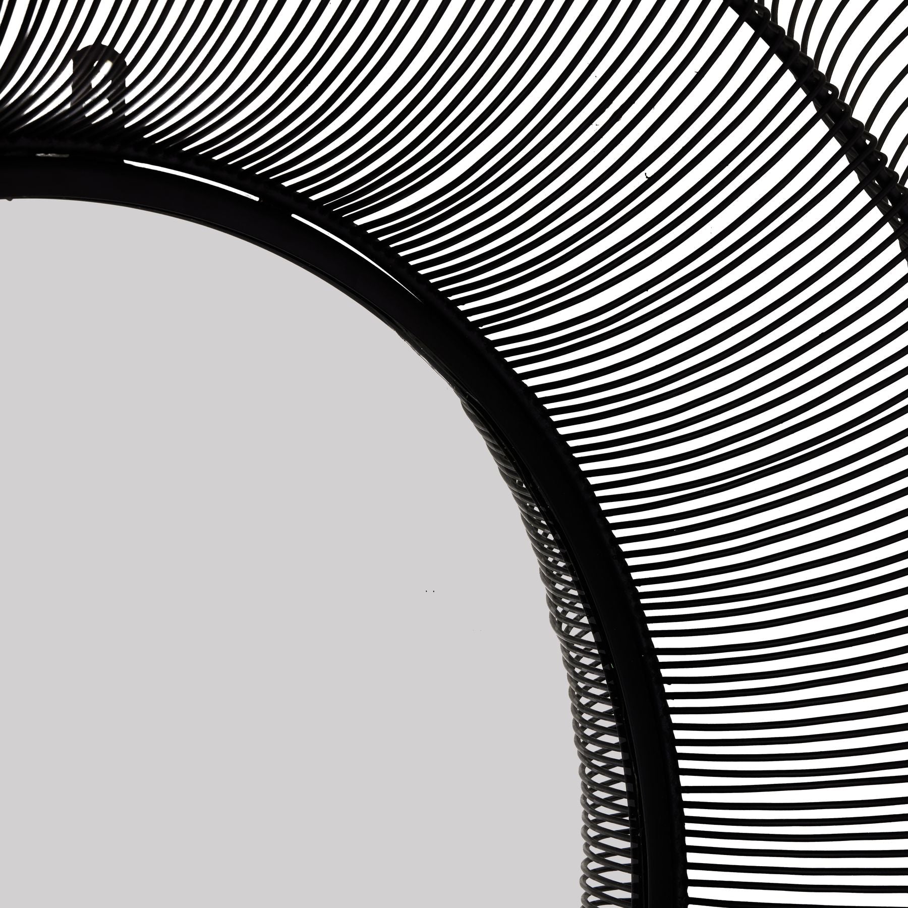 HILL INTERIORS Chico Black Large Wire Mirror 4