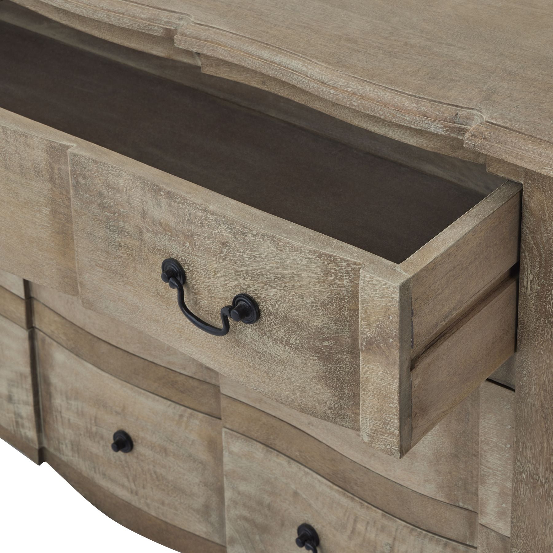 HILL INTERIORS Copgrove 3-Drawer Chest in Hard Wood 5