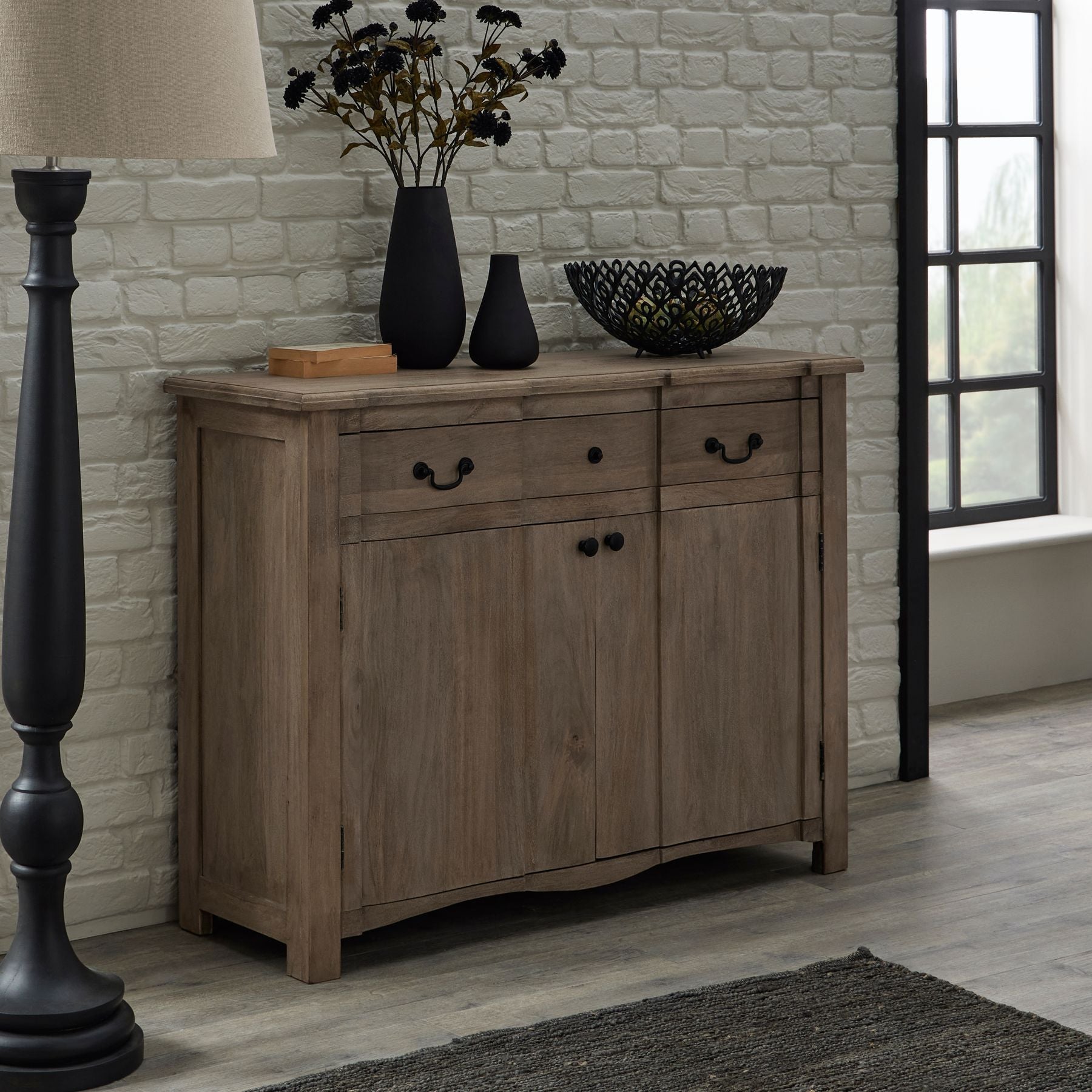 HILL INTERIORS Copgrove Handcrafted 1-Drawer 2-Door Sideboard in Hard Wood, W 120 cm