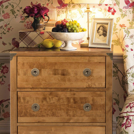 LAURA ASHLEY Balmoral 3-Drawer Honey Chest of Drawers in Birch 2