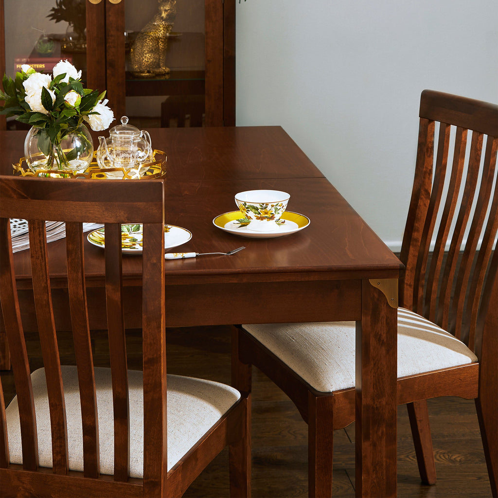 LAURA ASHLEY Balmoral Dark Chestnut Extending Dining Table in Birch