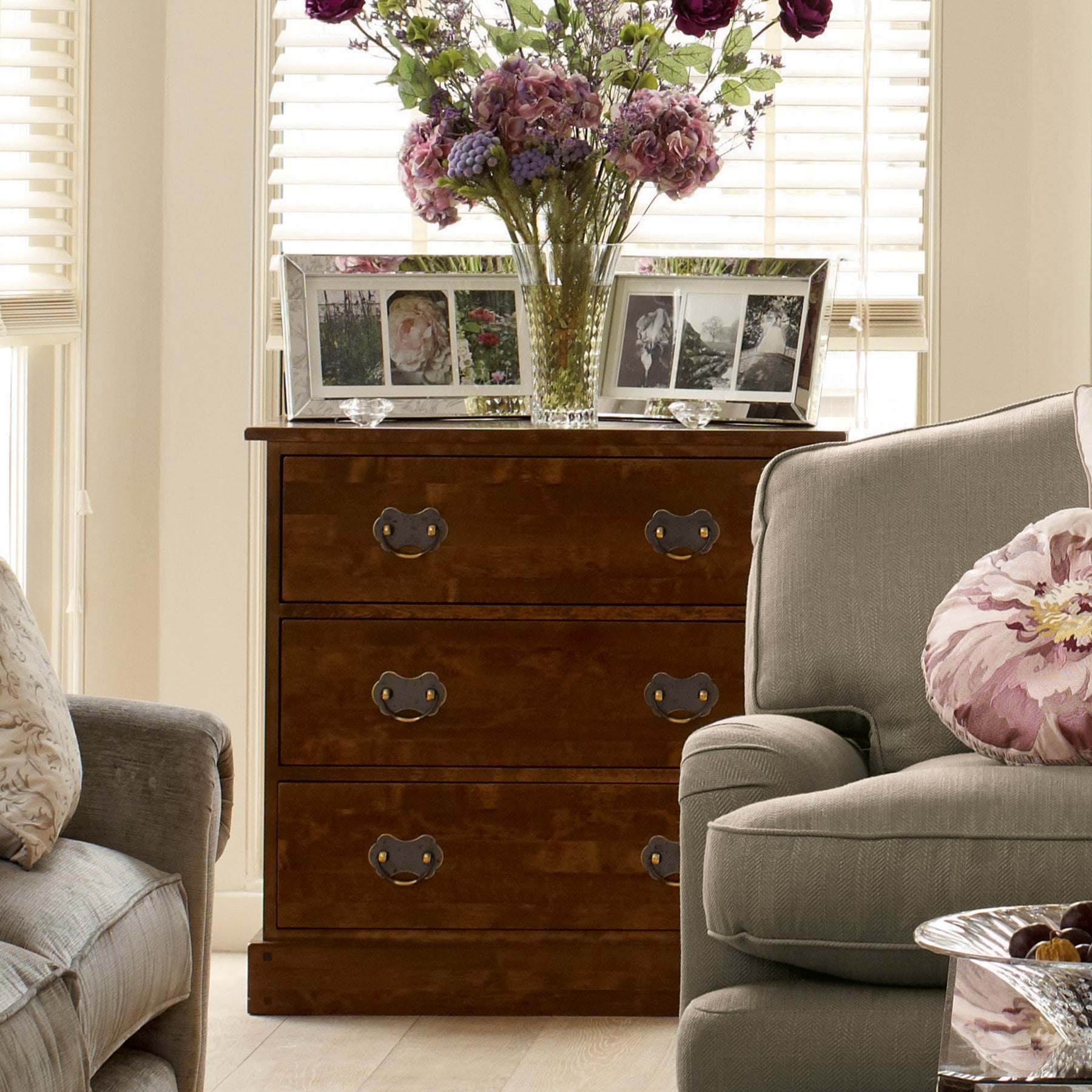 LAURA ASHLEY Garrat | 3-Drawer Chest of Drawers | Dark Chestnut | Birch