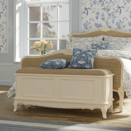 LAURA ASHLEY Provençale Solid Wood Blanket Box in Ivory 2