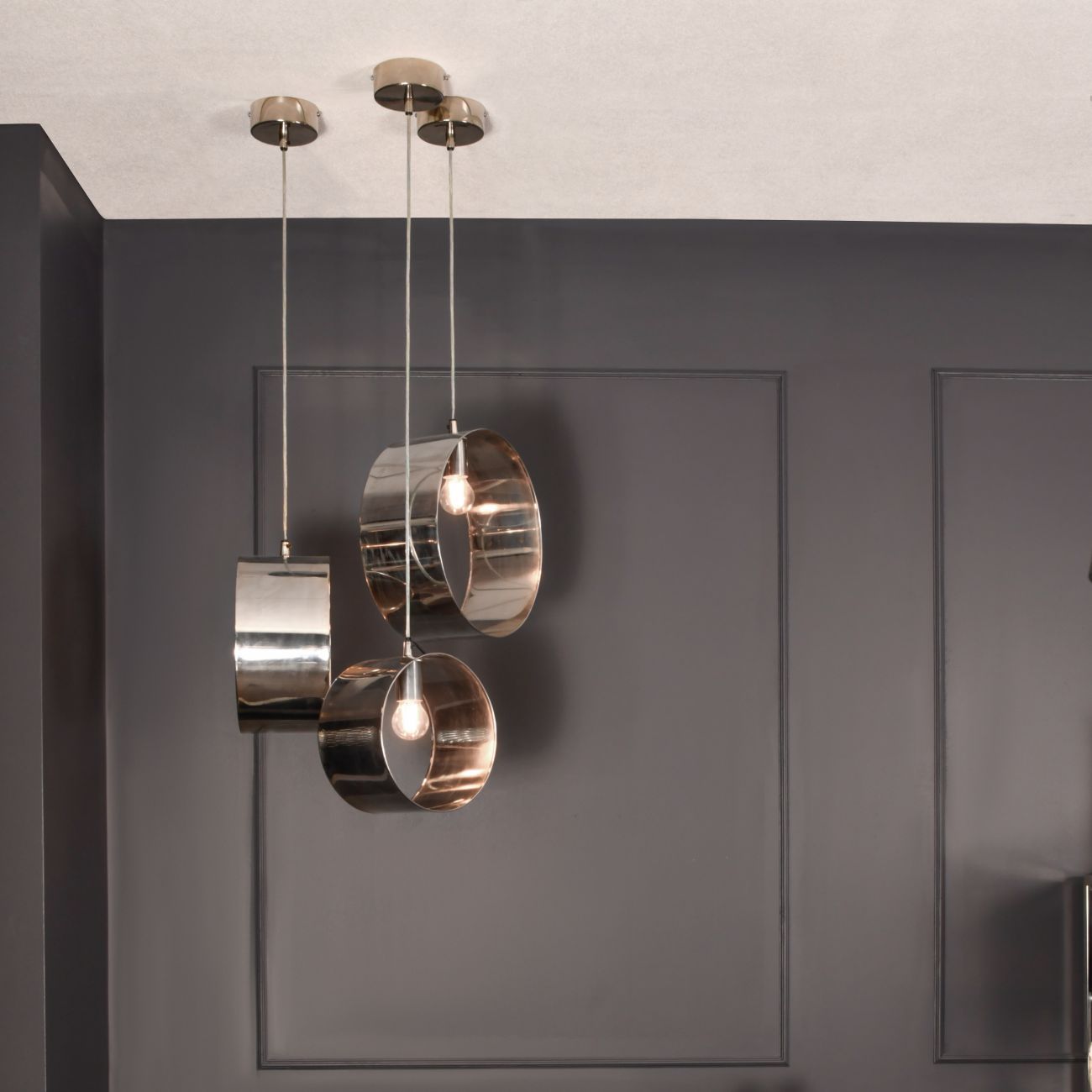 LIBRA INTERIORS Ara Polished Silver 3 Ring Pendant Light