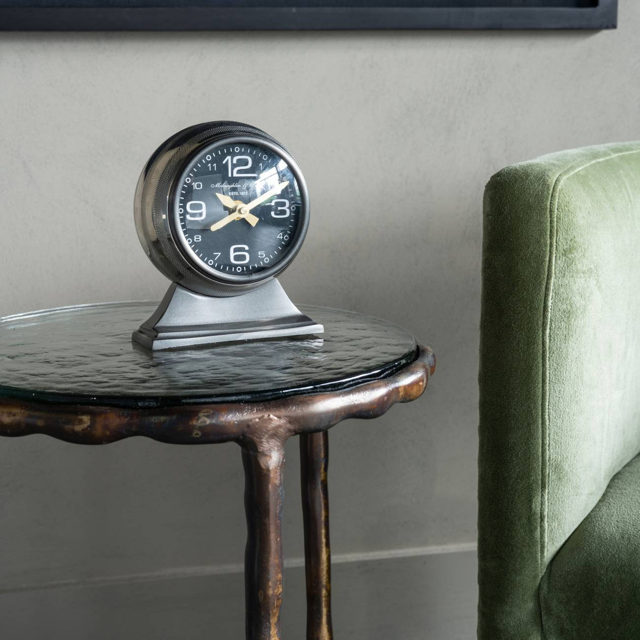 LIBRA INTERIORS C-47 Douglas Skytrain-Inspired Aviation Small Mantel Clock, 15 cm