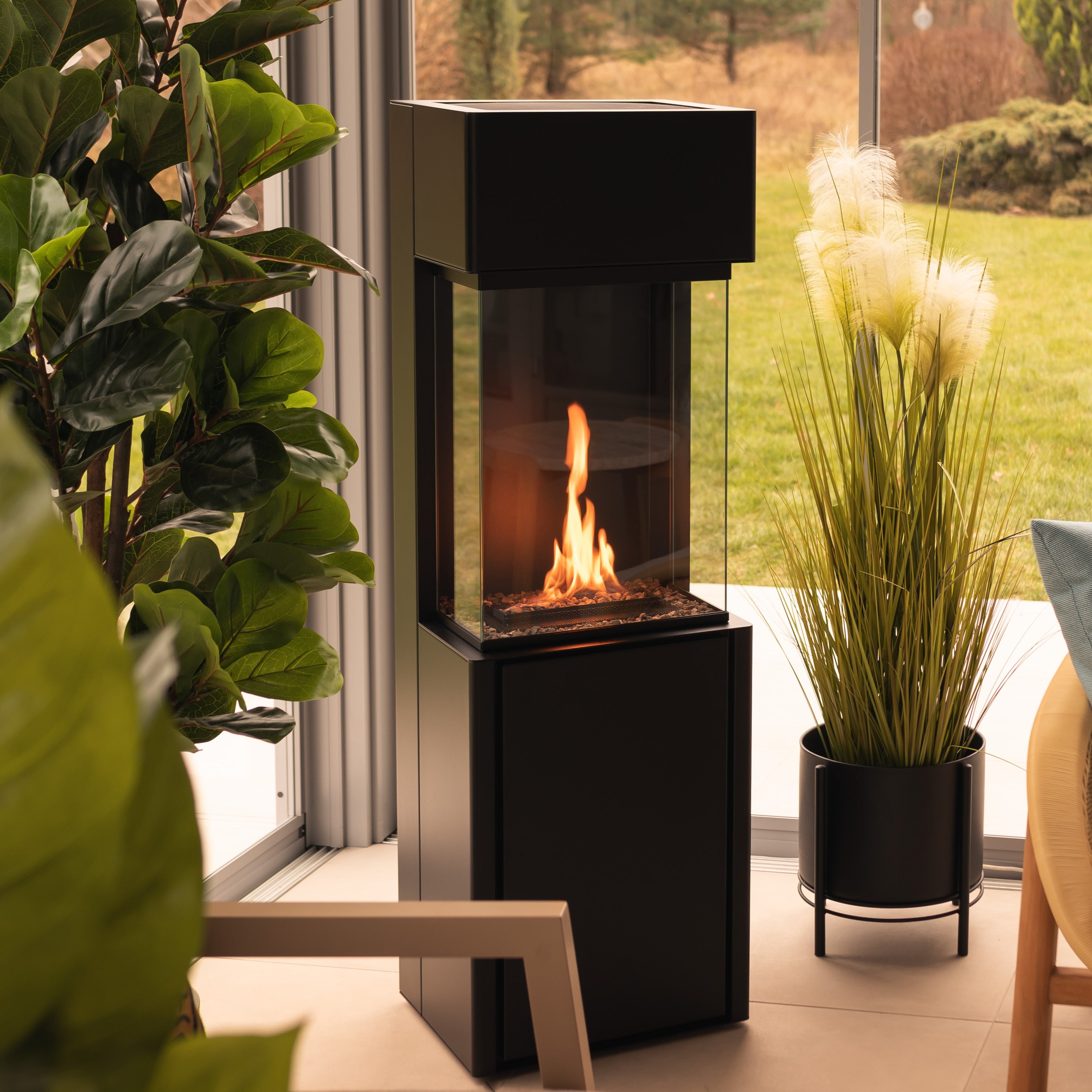 PLANIKA Arcticon | Automatic Bioethanol Net Zero Indoor Fireplace | BEV® Technology | Black 