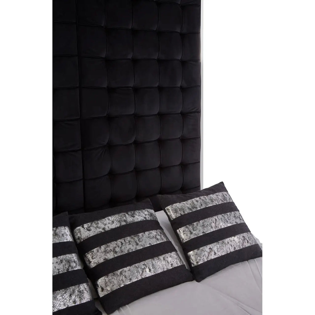 REGINA STUDIO Hollywood Black Velvet KING SIZE Four Poster Statement Bed