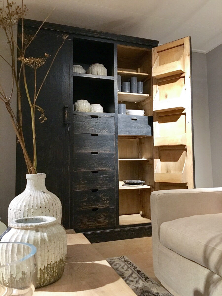 'T LOOIERSHUIS Classic Block Black Cabinet/Pantry in Solid Elm Wood, Handcrafted, 220 x 152 x 50 cm