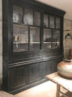 'tLOOIERSHUIS Dominique 220 Classic Black Display Cabinet, 220x240 cm